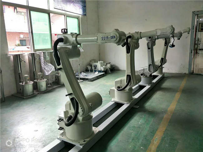 喷漆流水线机器人 喷漆流水线机器人