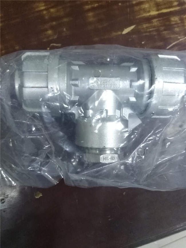 1536737678848696.jpg 三通.jpg